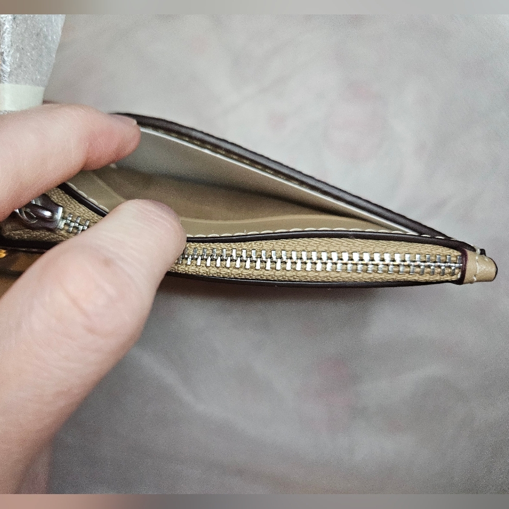 Coach Skinny ID Case Card Holder Signature Canvas - Picture 11 of 17